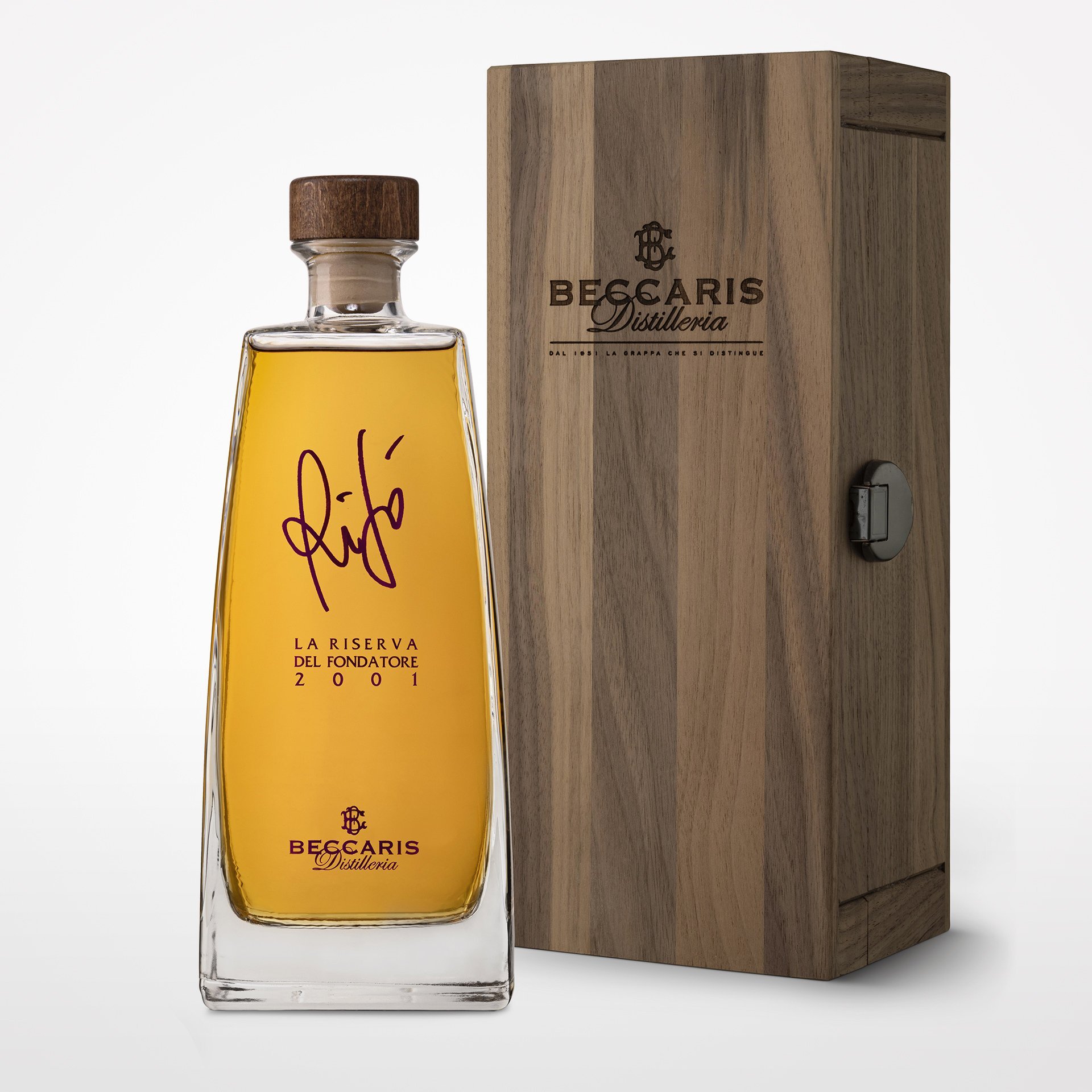 Rifò 2001 Founder Reserve wooden box